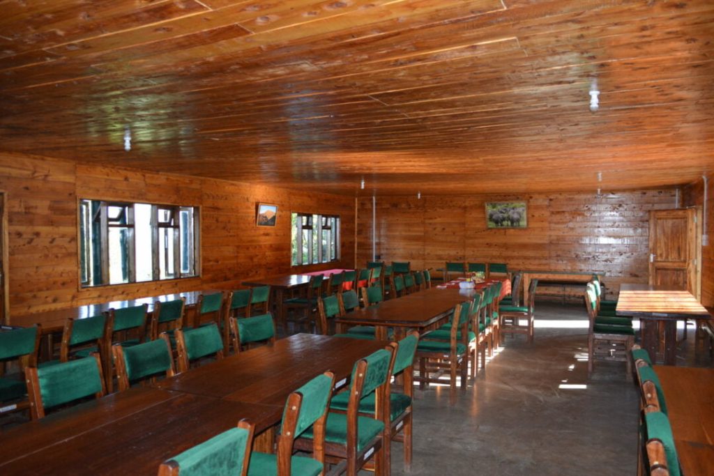 Mont Meru Trekking